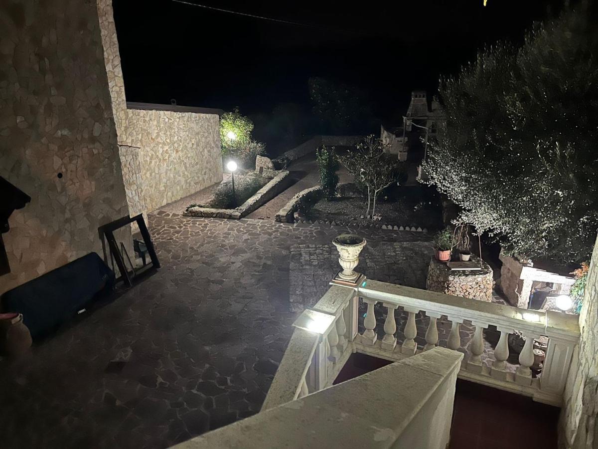 Case Vacanza E Camere In Villa Isabella Con Parcheggio Custodito E Wifi Gioia Del Colle Exteriör bild
