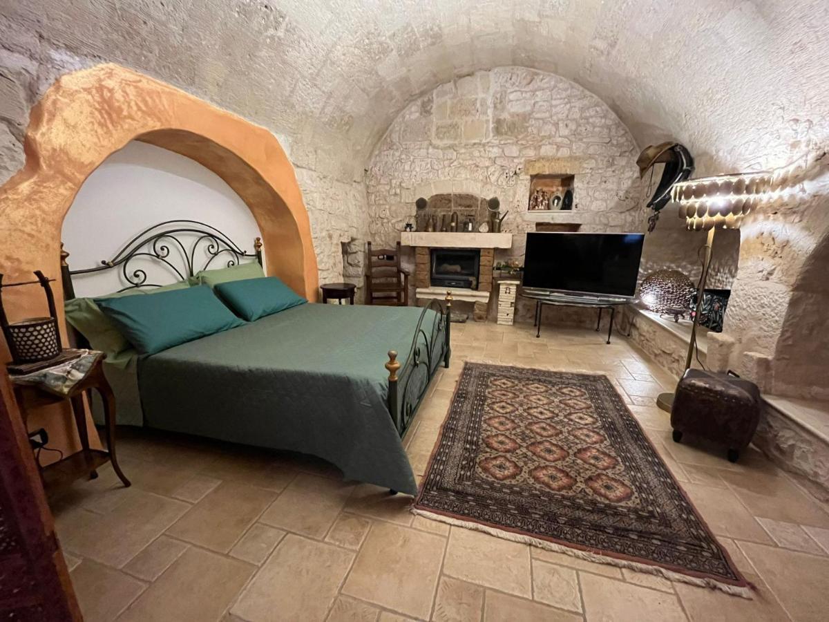 Case Vacanza E Camere In Villa Isabella Con Parcheggio Custodito E Wifi Gioia Del Colle Exteriör bild