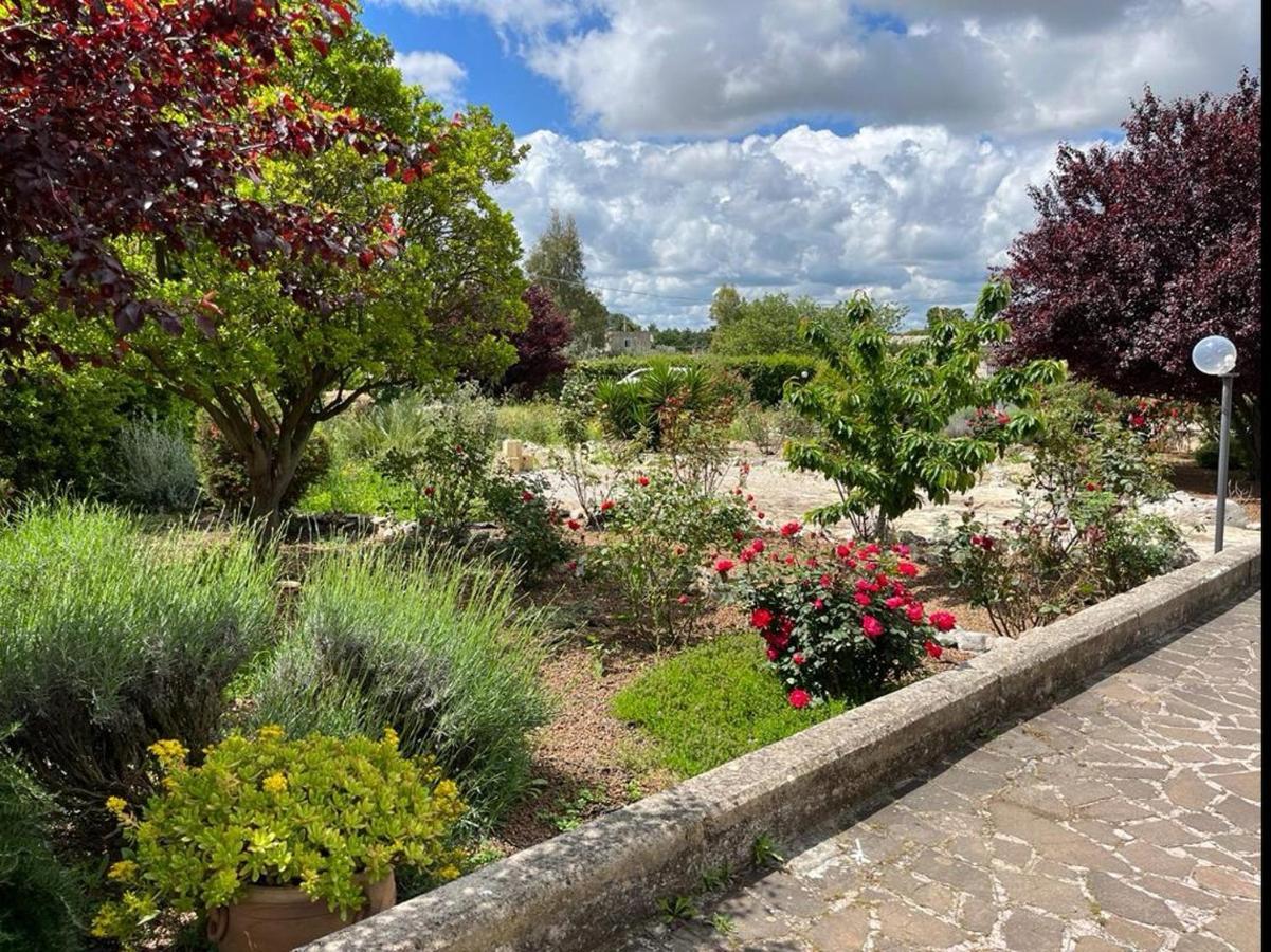 Case Vacanza E Camere In Villa Isabella Con Parcheggio Custodito E Wifi Gioia Del Colle Exteriör bild